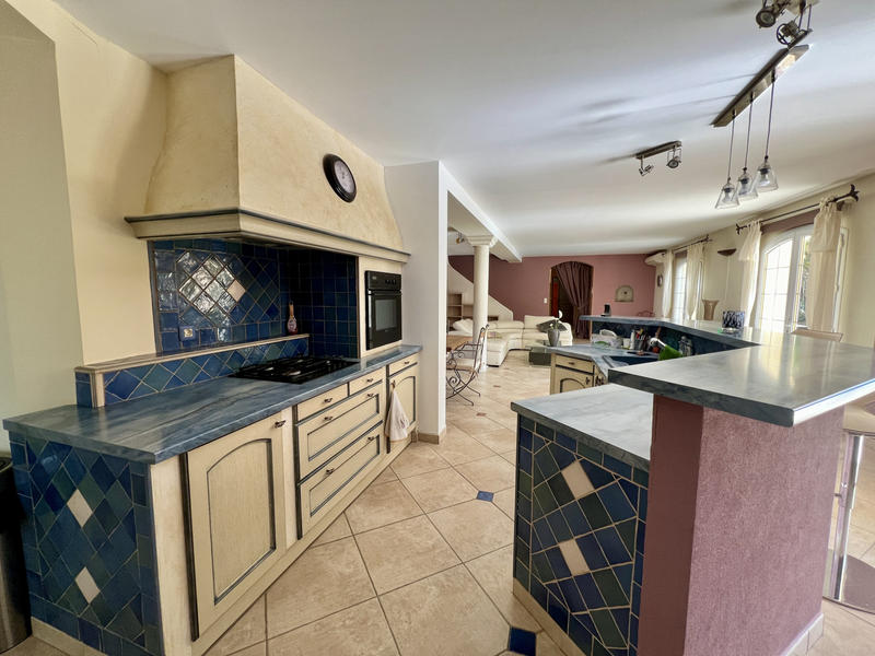 Bastide - 185 m² - 5 pièces