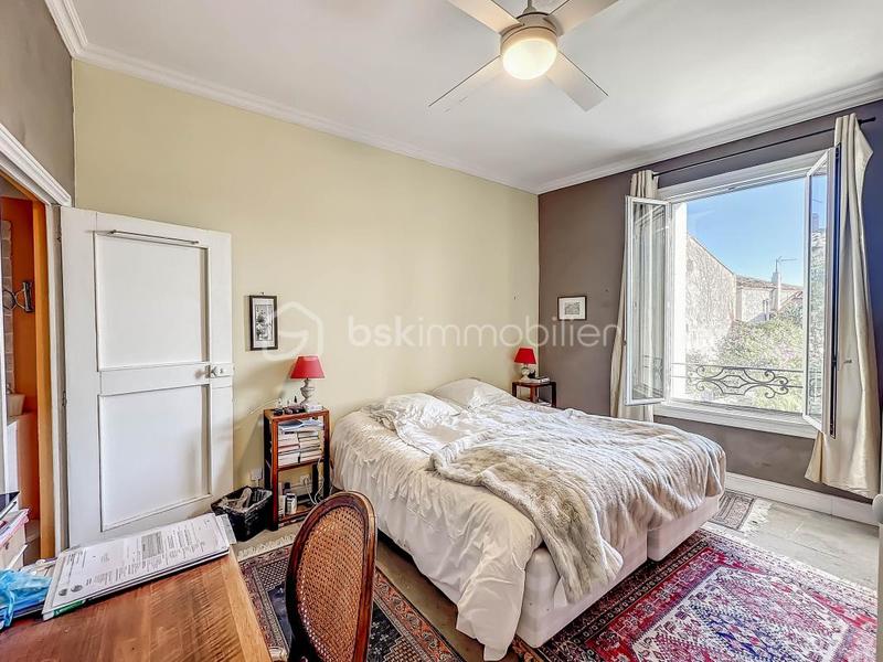 Propriété - 320 m² - 12 pièces