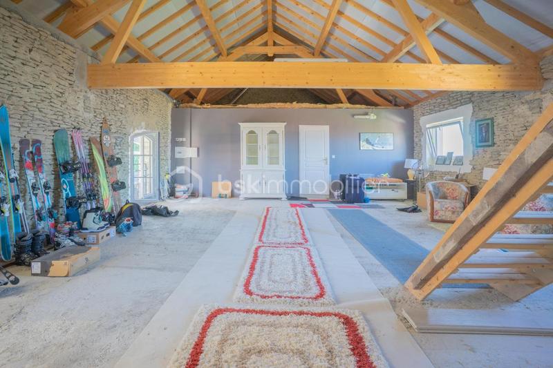 Maison - 190 m² - 7 pièces