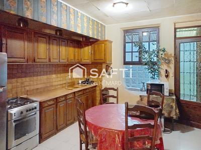 Maison - 91 m² - 4 pièces