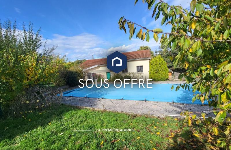 Maison traditionnelle - 105 m² - 4 pièces