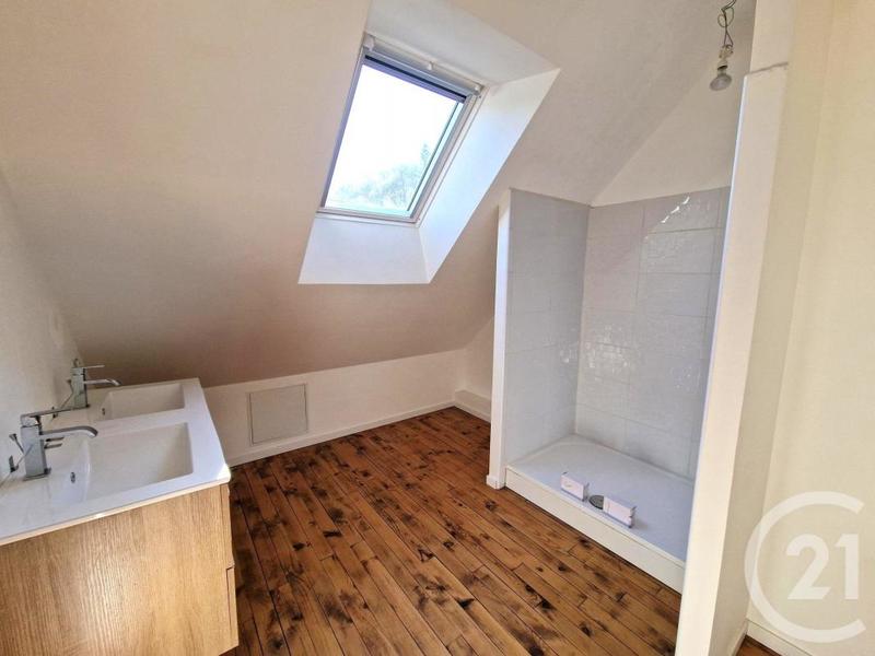 Maison - 127 m² - 6 pièces