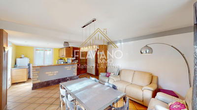 Appartement - 86 m² - 4 pièces