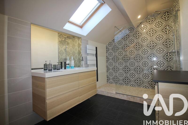 Maison - 130 m² - 6 pièces