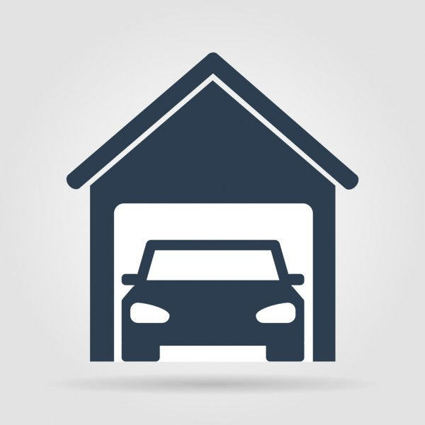 Parking / Garage