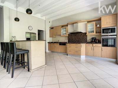 Appartement - 175 m² - 5 pièces