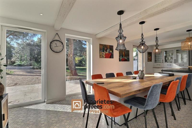 Villa - 260 m² - 7 pièces