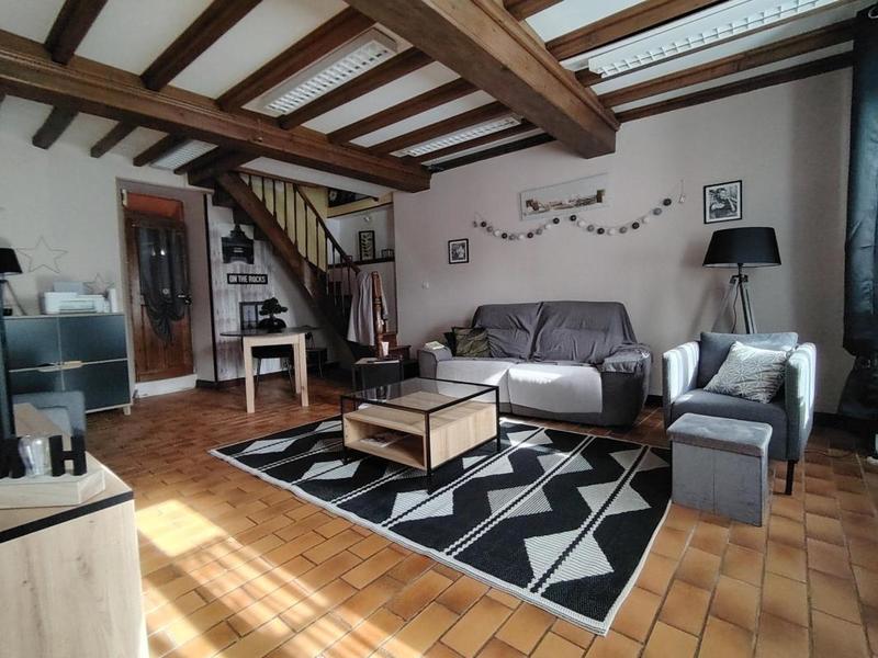 Maison - 225 m² - 10 pièces