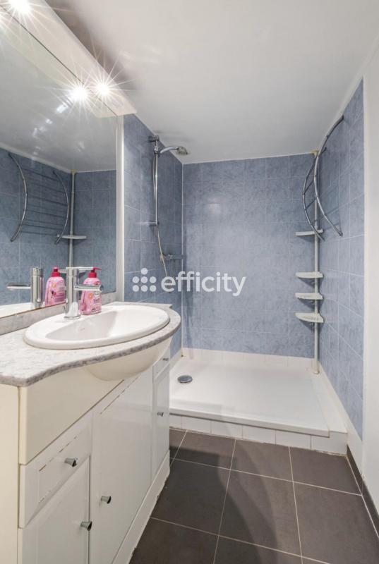 Appartement - 202 m² - 9 pièces