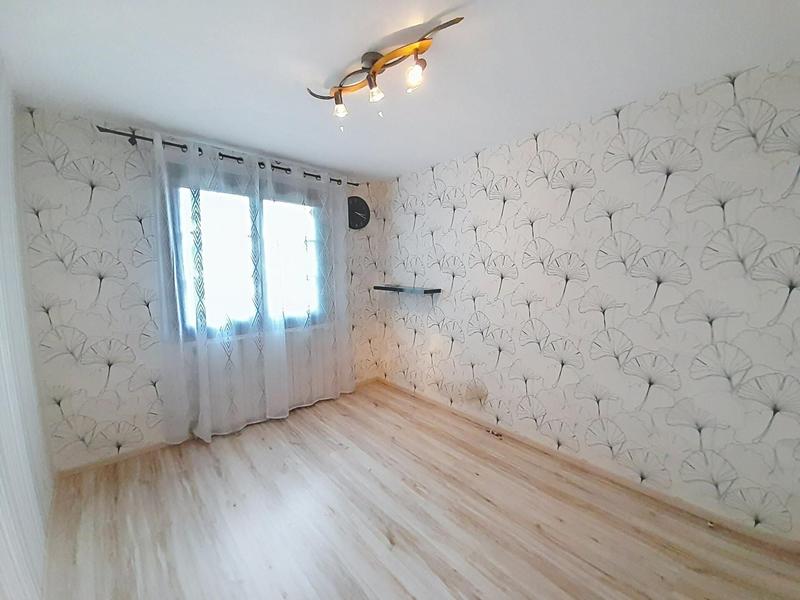 Maison - 151 m² - 7 pièces