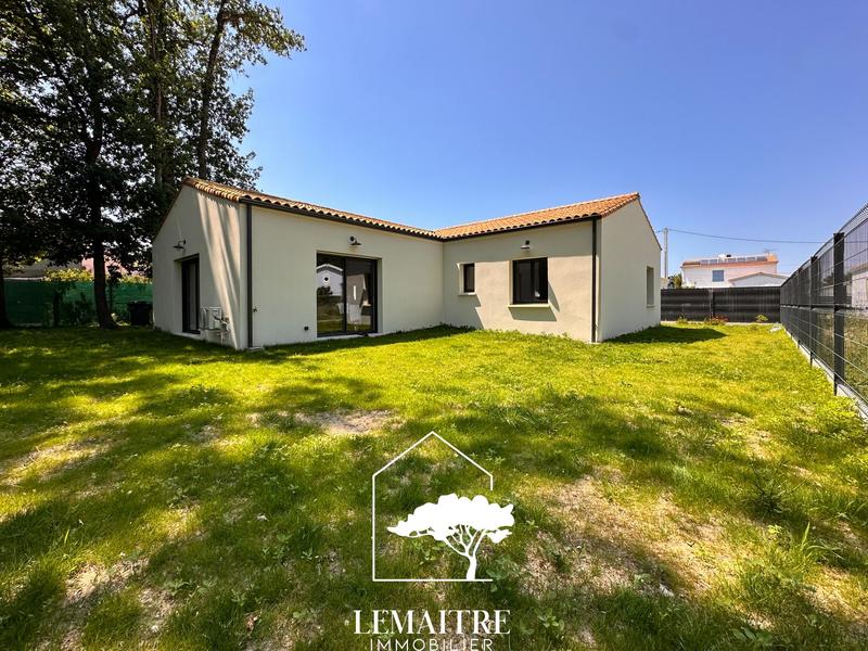 Maison - 110 m² - 4 pièces