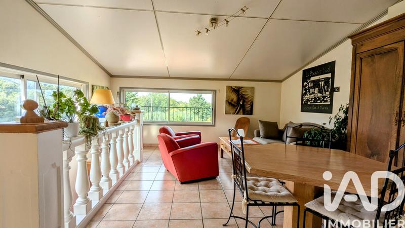 Maison - 191 m² - 5 pièces