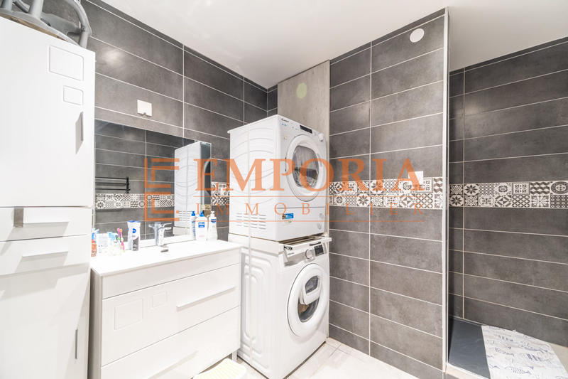 Appartement - 78 m² - 4 pièces