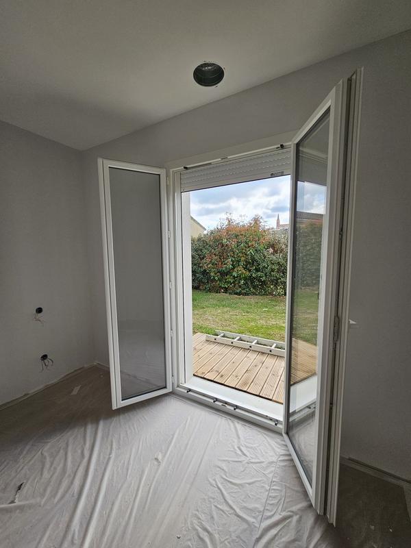 Maison - 92 m² - 4 pièces