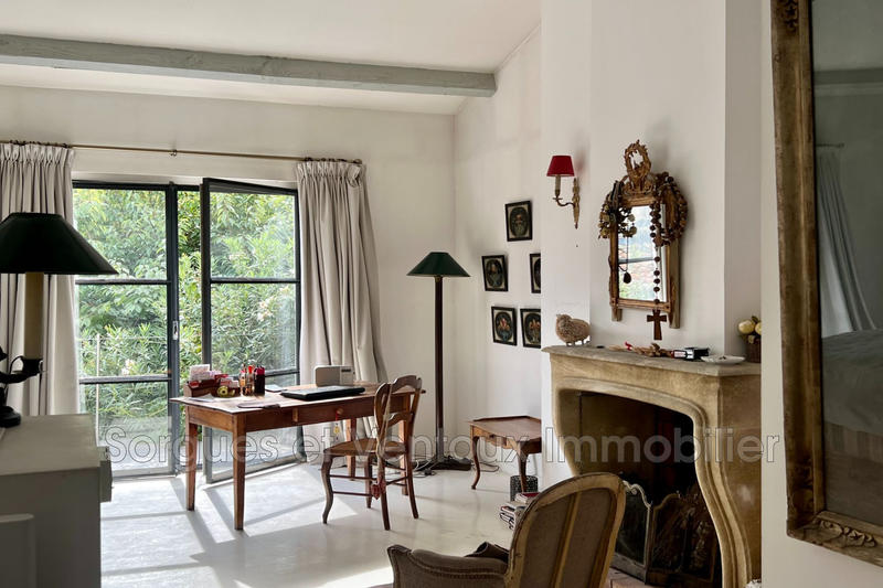 Maison - 285 m² - 8 pièces