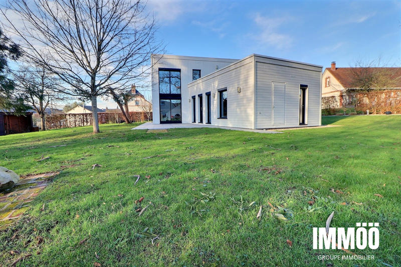 Maison contemporaine - 118 m² - 4 pièces