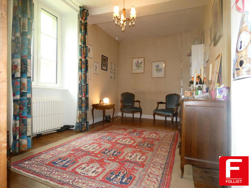 Maison - 177 m² - 7 pièces