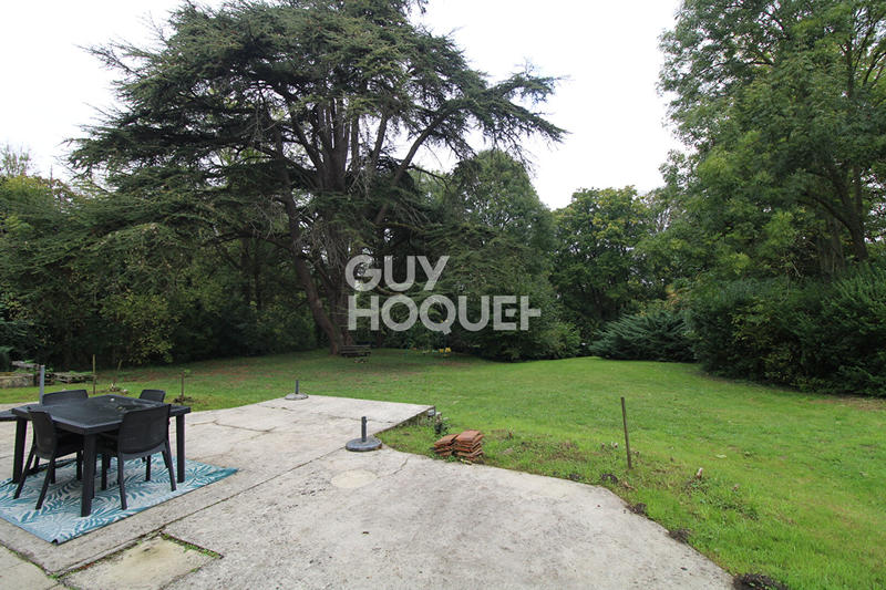 Maison - 271 m² - 7 pièces