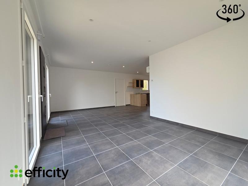 Maison - 81 m² - 5 pièces