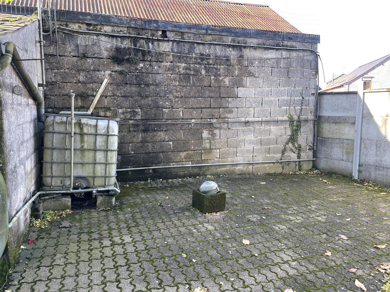 Maison - 170 m² - 9 pièces