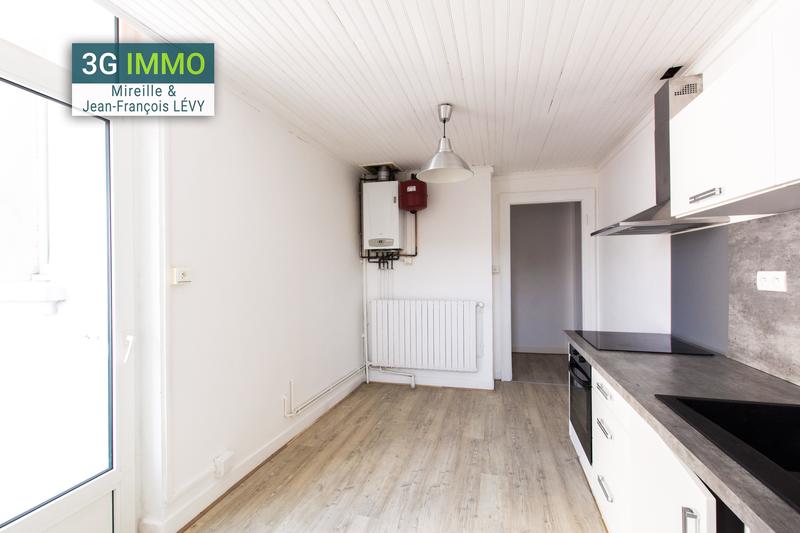 Appartement - 75 m² - 3 pièces