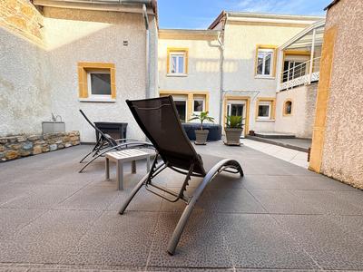 Maison - 150 m² - 4 pièces