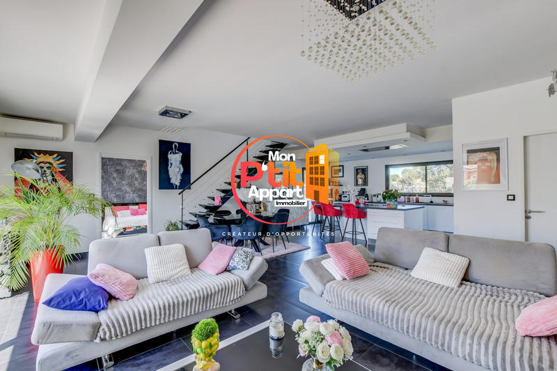 Maison contemporaine - 155 m² - 5 pièces