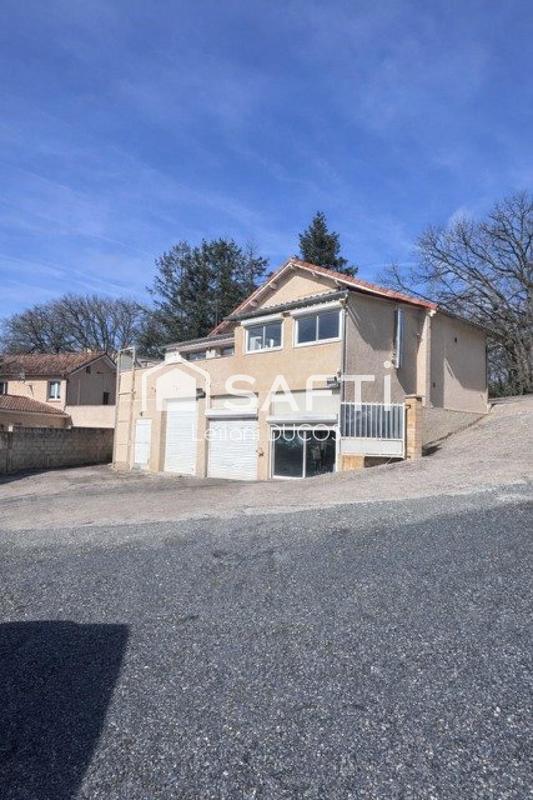 Maison - 130 m² - 5 pièces