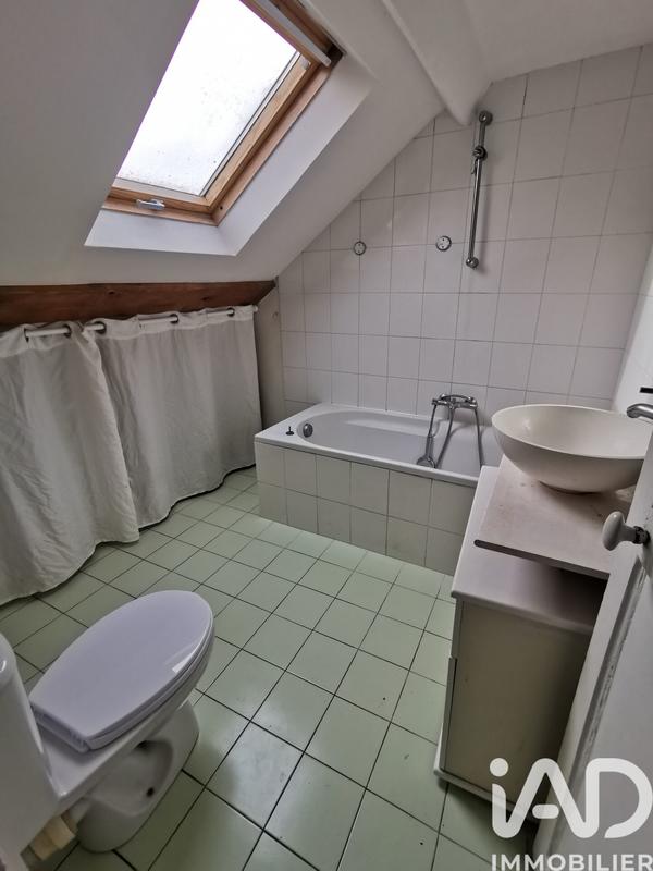 Maison - 95 m² - 4 pièces