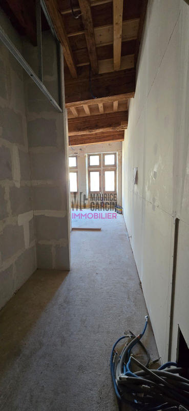 Maison - 200 m² - 6 pièces