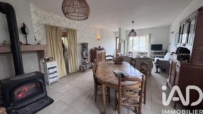 Maison - 133 m² - 5 pièces