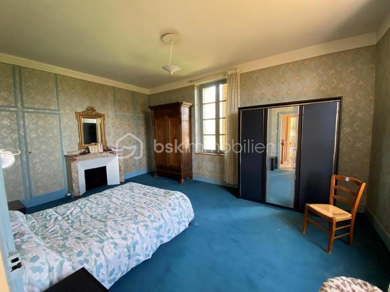 Moulin - 240 m² - 8 pièces