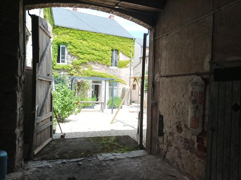 Maison - 286 m² - 10 pièces