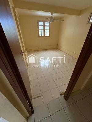 Local commercial - 45 m² - 2 pièces