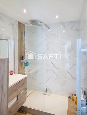 Appartement - 85 m² - 4 pièces