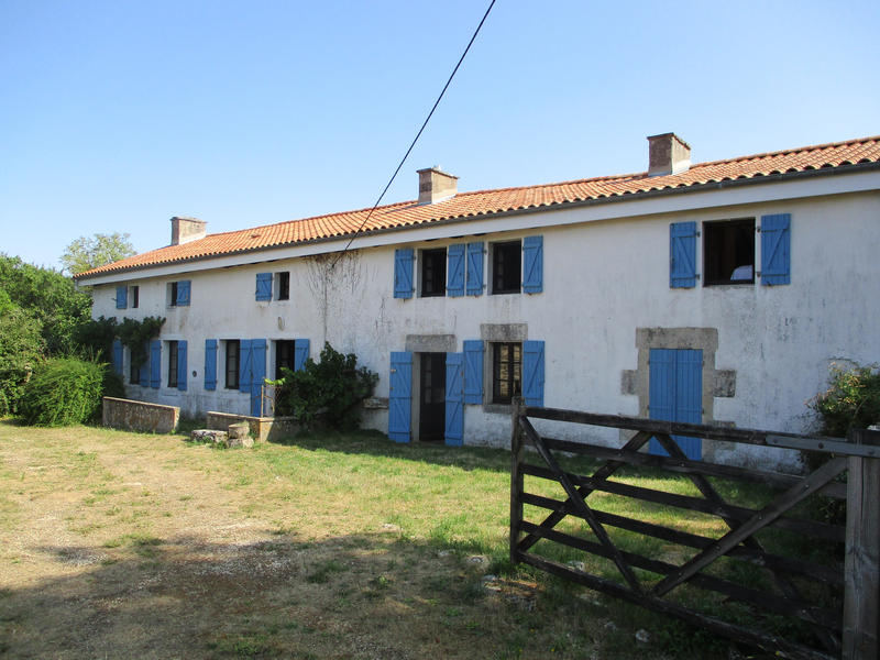 Maison - 177 m² - 7 pièces