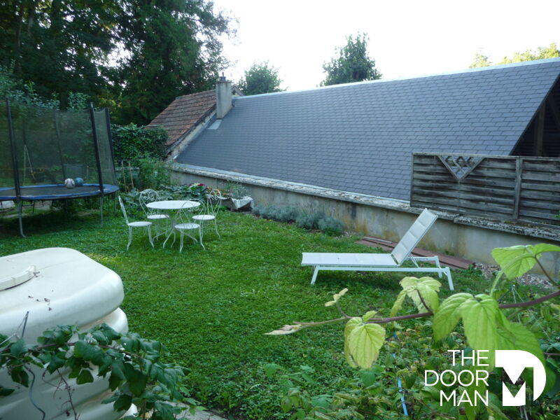 Maison - 141 m² - 6 pièces