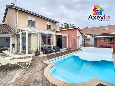 Maison - 148 m² - 5 pièces