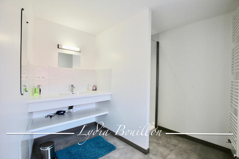 Appartement - 113 m² - 5 pièces