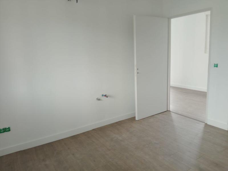 Bureau - 37 m² - 2 pièces