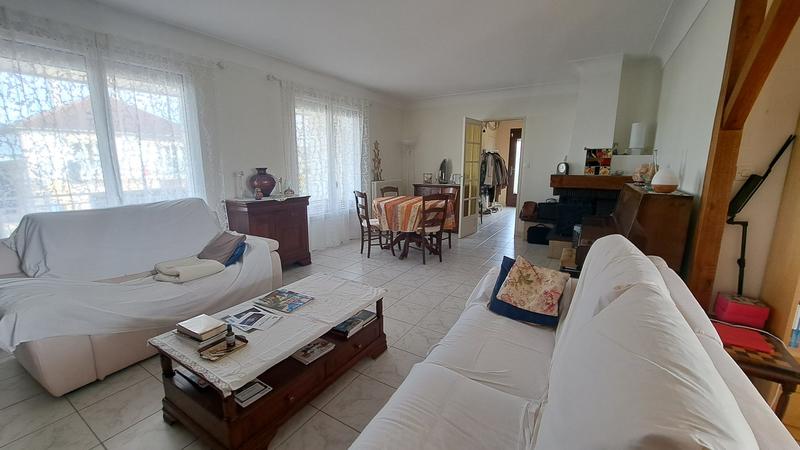 Maison - 138 m² - 5 pièces