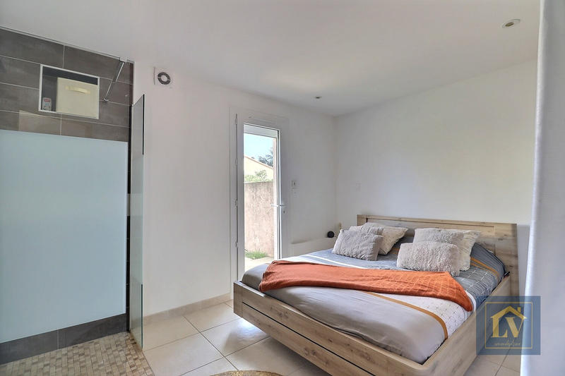 Villa - 99 m² - 4 pièces