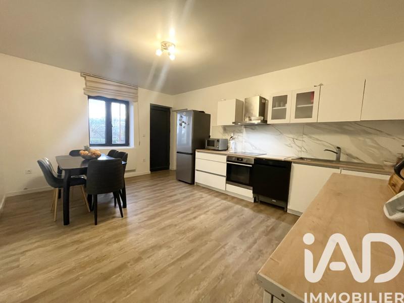 Appartement - 95 m² - 3 pièces