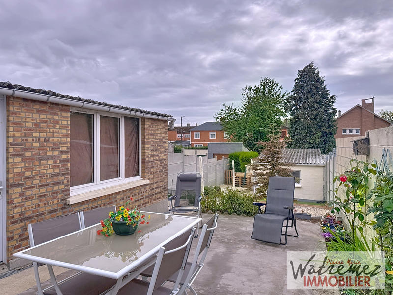 Maison - 99 m² - 5 pièces