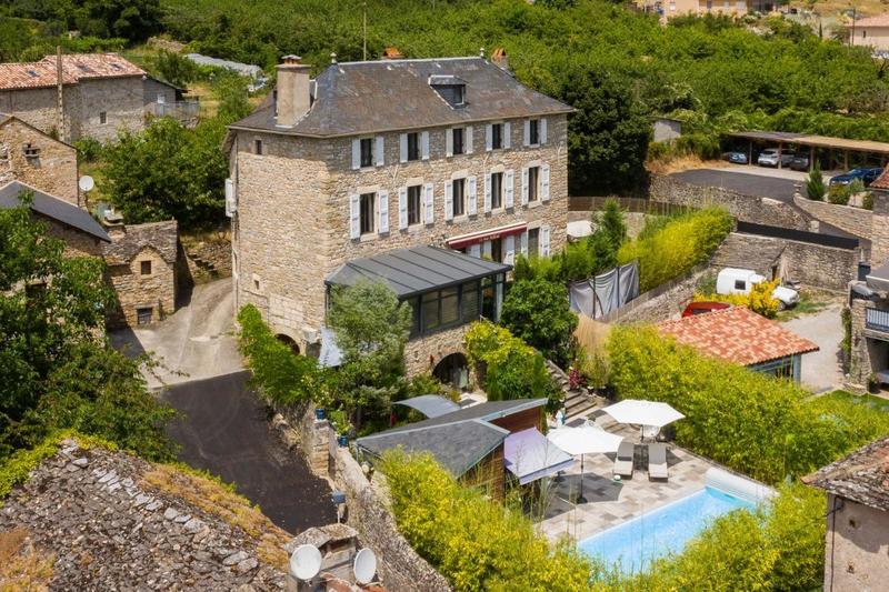 Demeure - 350 m² - 10 pièces