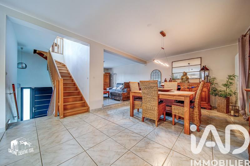 Maison - 148 m² - 6 pièces