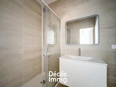 Appartement - 74 m² - 4 pièces