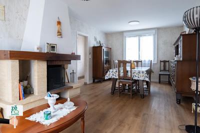 Maison - 94 m² - 5 pièces