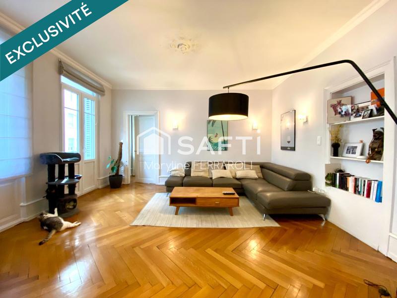 Appartement - 133 m² - 7 pièces