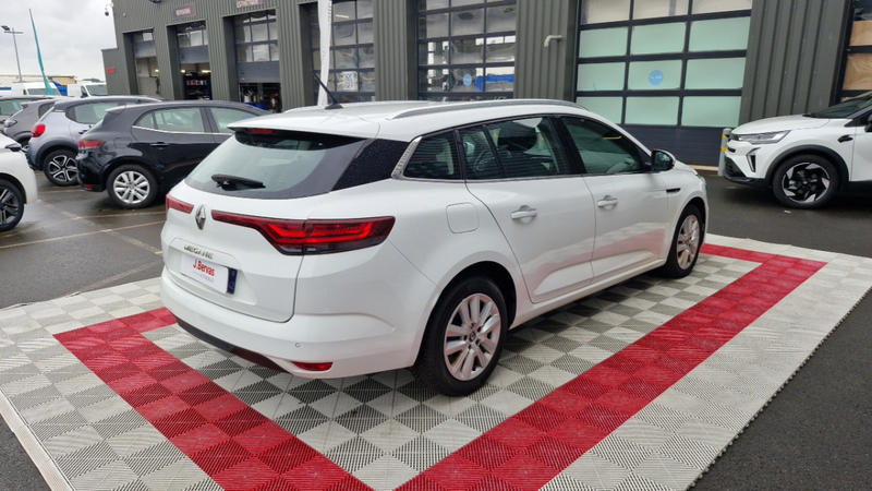Renault Mégane Estate IV blue dci 115 - 21b business